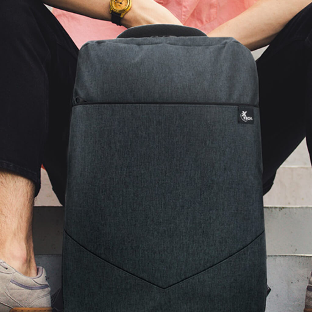 Mochila para Laptop 15.6" Liverpool