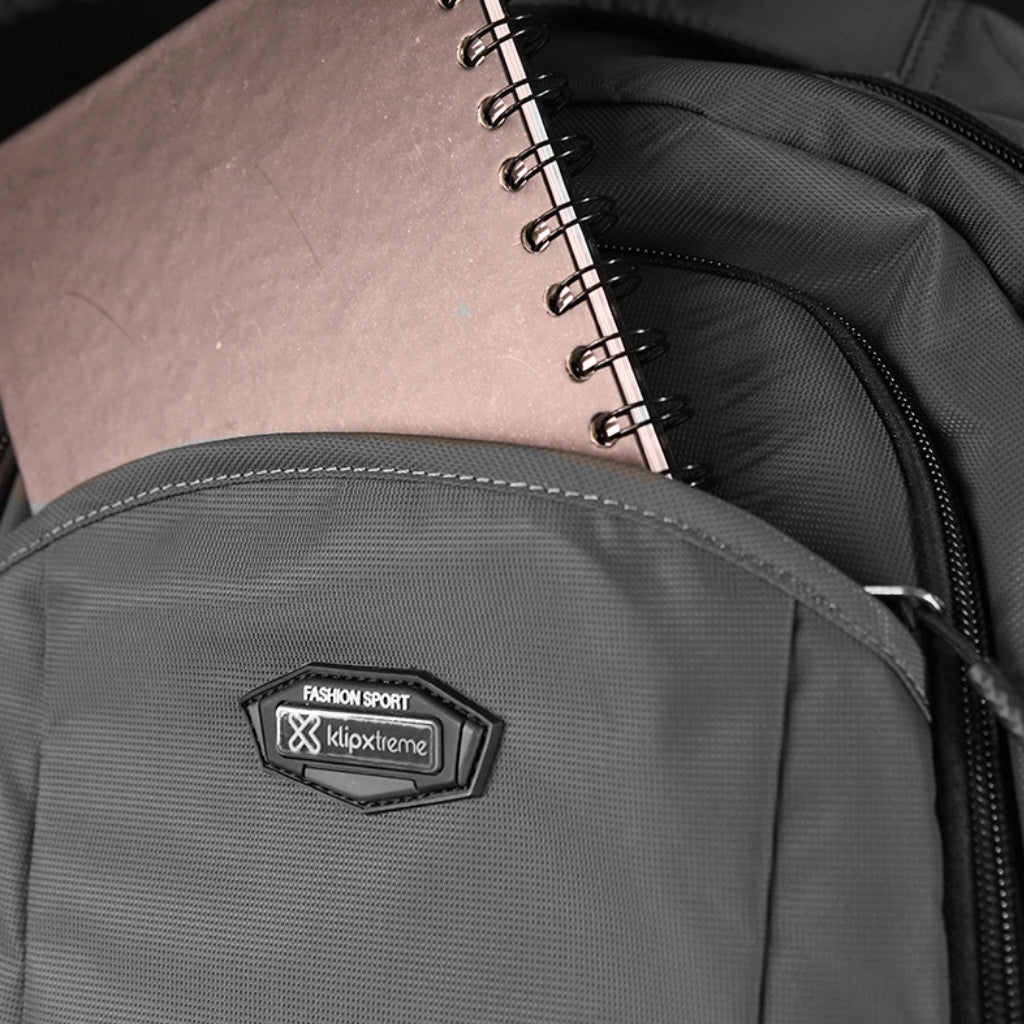 Mochila para Laptop 15.6" TrendTrek, KNB-436